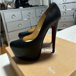 Christian Louboutin Daffodile 160 Black Leather Pumps 37.5